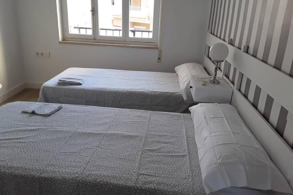 Piso En Primera Linea Con Wifi Y Vistas Al Mar Lo Pagán Εξωτερικό φωτογραφία