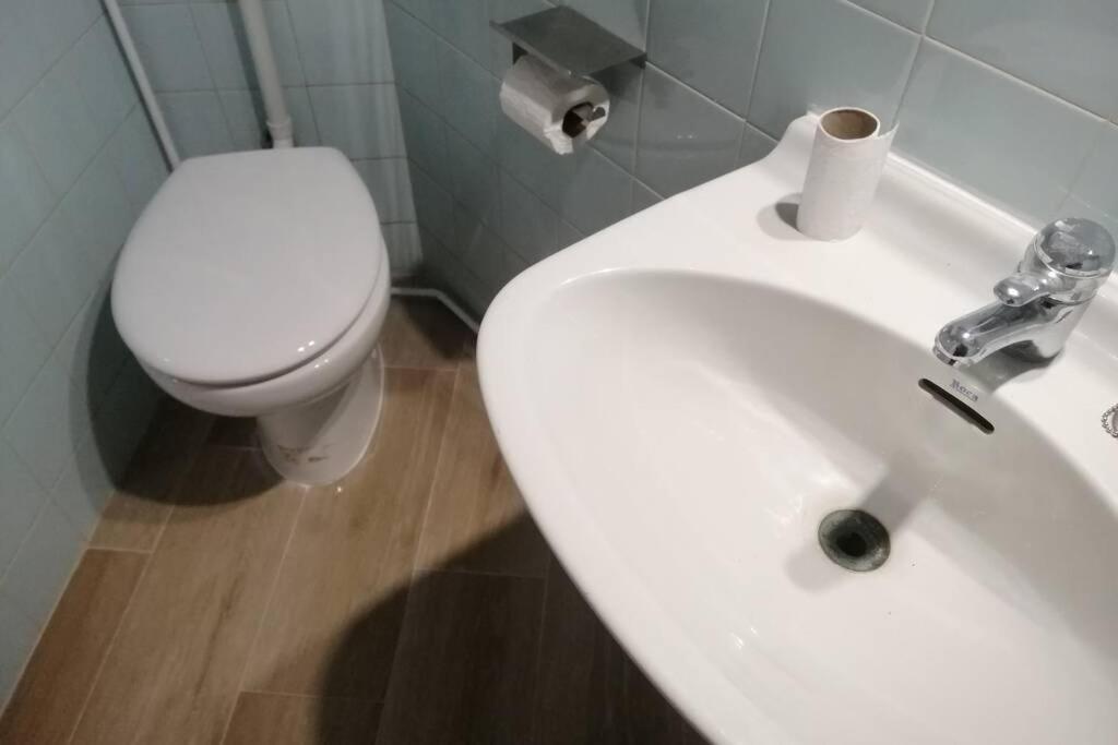 Piso En Primera Linea Con Wifi Y Vistas Al Mar Lo Pagán Εξωτερικό φωτογραφία