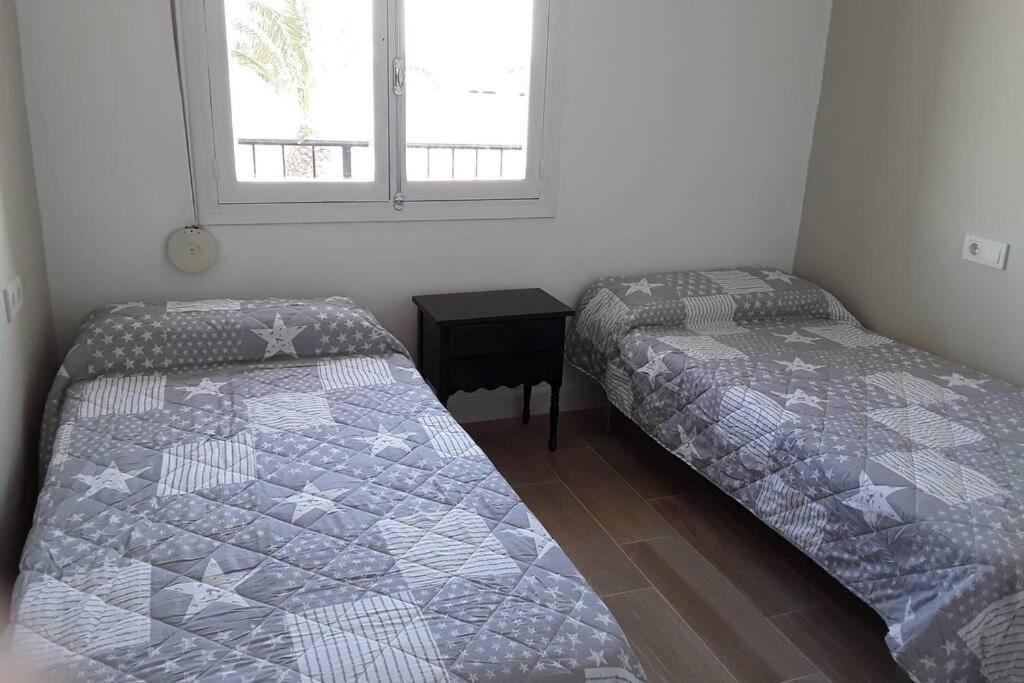 Piso En Primera Linea Con Wifi Y Vistas Al Mar Lo Pagán Εξωτερικό φωτογραφία