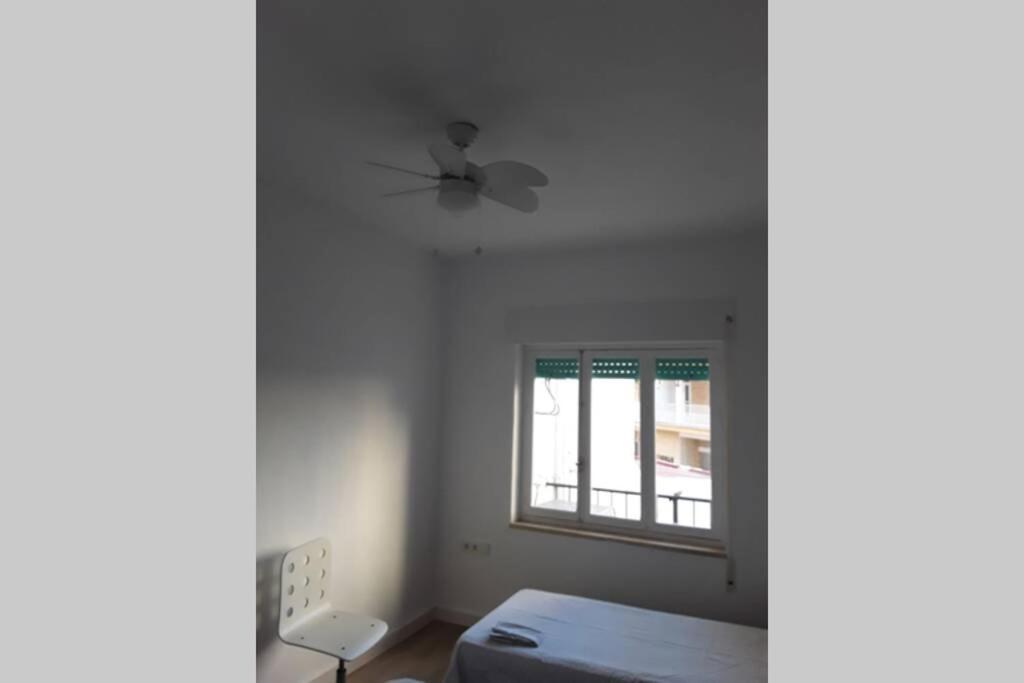 Piso En Primera Linea Con Wifi Y Vistas Al Mar Lo Pagán Εξωτερικό φωτογραφία